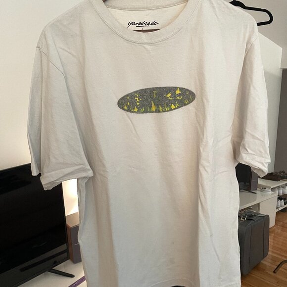 Yardsale White T-Shirt Large - Picture 1 of 4